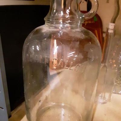 Glass jug