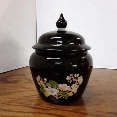 Black jar