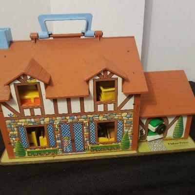 Vintage 1980 FISHER PRICE House & Other Mixed Accessories Trucks Cars - #39-A