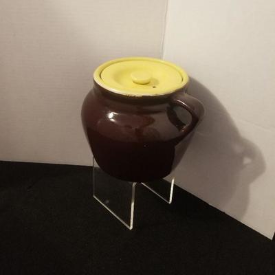 Antique Stoneware Hall 762? or 782 Bean Pot Brown Yellow Lid No Chips - #37-A