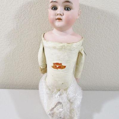 German Columbia 1920' Bisque Head #6 with Triangle -Head 6"