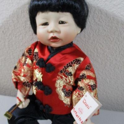 Kathy Hippensteel Geisha Baby Chen with COA 1854 Style 11 1/2" tall 