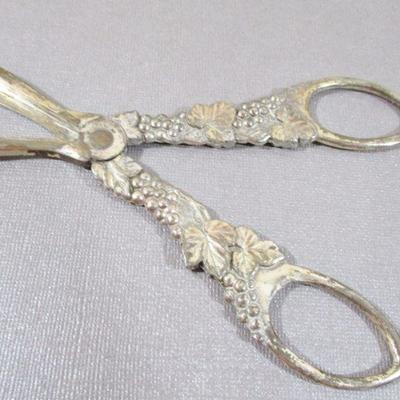 Vintage Silver Tone Round point Grape design Sissors 8"