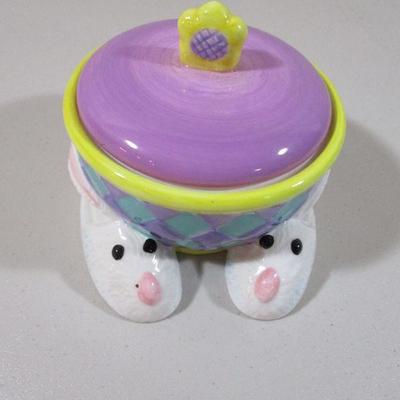 Vintage Maxine JWagner Porcelain Creamer and Sugar bowl 2x3"