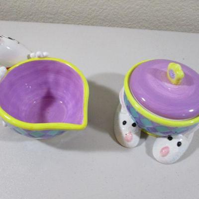 Vintage Maxine JWagner Porcelain Creamer and Sugar bowl 2x3"