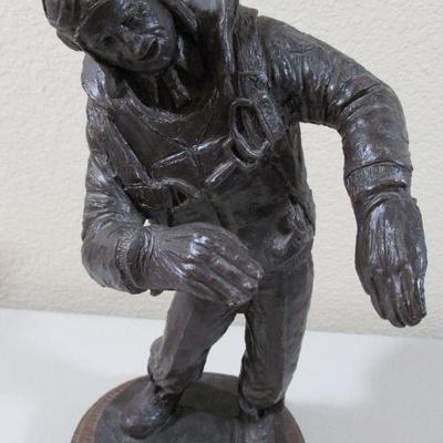 1988 Micheal Garman Pilot Statue Signed 12" 