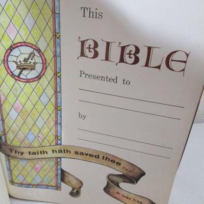 The Holy Bible Fireside Edition Red Letter 1965 :Large leather Binder