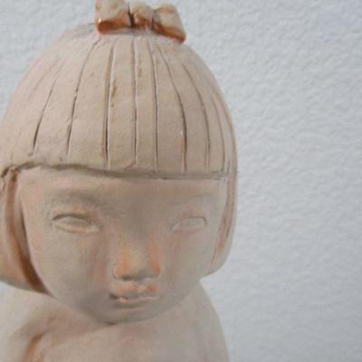 Austin Products Statue 11 1/2 " Oriental Little Girl 
