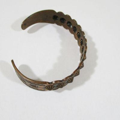 Vintage Copper Indian Bracelet 5" Round design