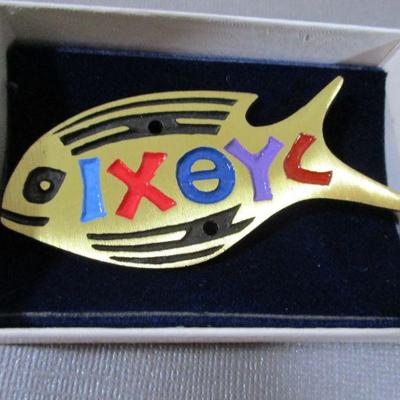 Vintage IXEY TSG Fish 4" in the Box 
