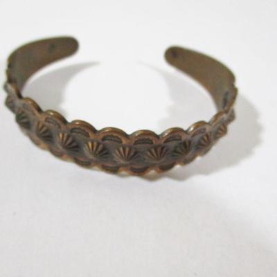 Vintage Copper Indian Bracelet 5" Round design