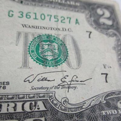 Lot of 2 Two Dollar Bills -1976 Series  Washington D.C.