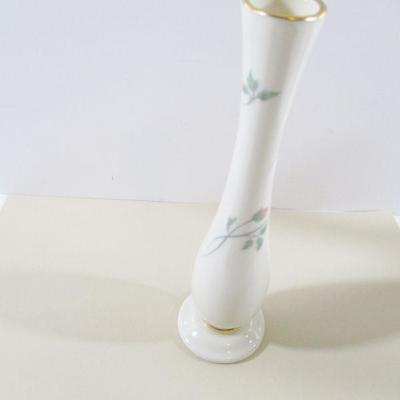 Lenox Rose Bud Manor 7 1/2 " 