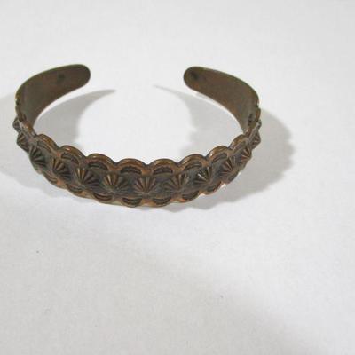 Vintage Copper Indian Bracelet 5" Round design