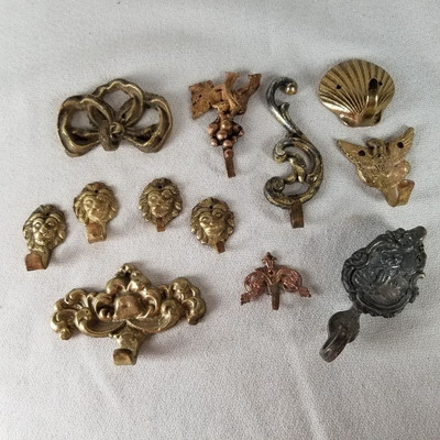 Fancy Picture Hooks