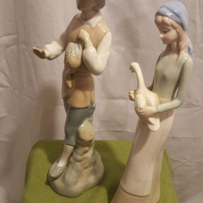 Celanas Miguel Requena (all figures are Lladro) Girl & Boy w/ Geese: ( Value $100-$150)