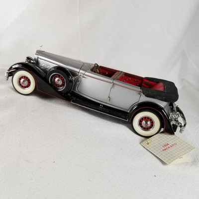 1934 Packard Die Cast Model - "Last One for the Road"