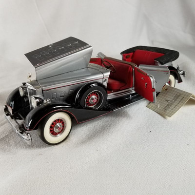 1934 Packard Die Cast Model - "Last One for the Road"