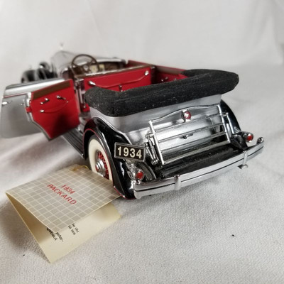 1934 Packard Die Cast Model - "Last One for the Road"