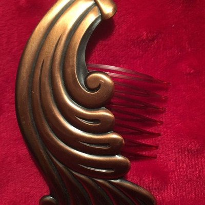 Beautiful Vintage Copper Combs: (Estimated Value $100-$200)
