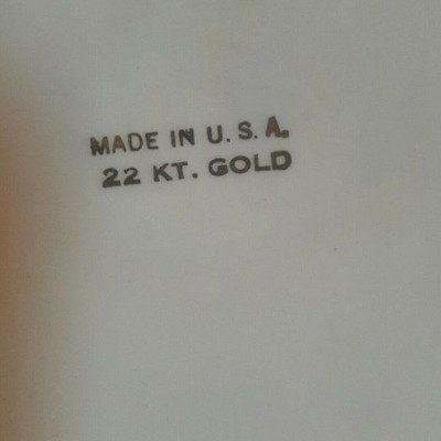 1950s Vintage white with 22k gold Trim covered ceramic casserole serving dish