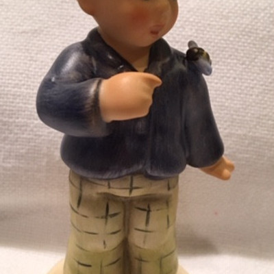 Set of 2 Hummels (Value $40-$80)