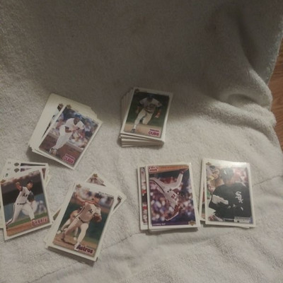 Nice Lot of 90s Baseball cards 
