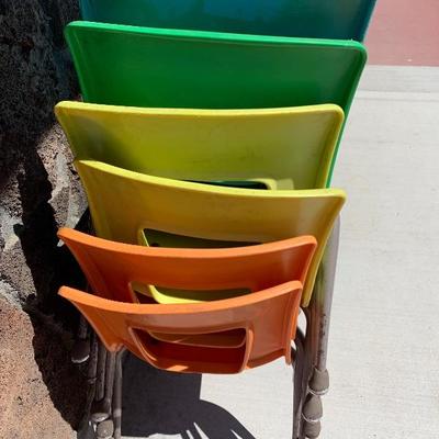 Set Of 8 kids plastic chairs