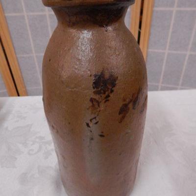 Tan Stoneware Jar / Salt Crock (No Lid) 10" Tall / 4-3/4" Bottom Diameter