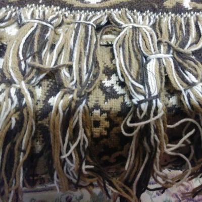 Twin Size Brown/ White Woven Comforter with Fringe