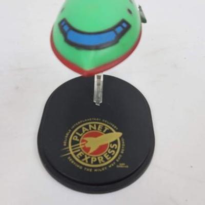 Planet Express Statue & Battlestar Galactica Ship