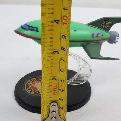 Planet Express Statue & Battlestar Galactica Ship