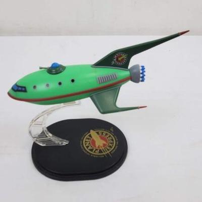 Planet Express Statue & Battlestar Galactica Ship