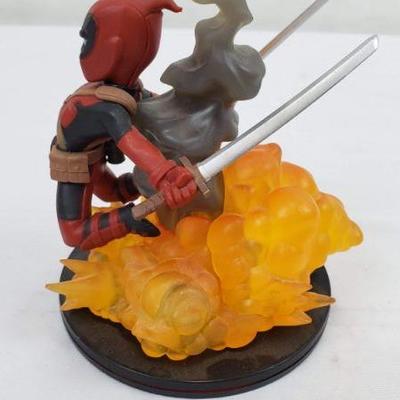 Hulk & Deadpool Q Fig, Marvel