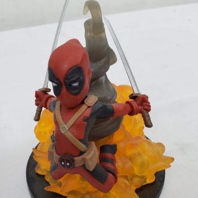 Hulk & Deadpool Q Fig, Marvel