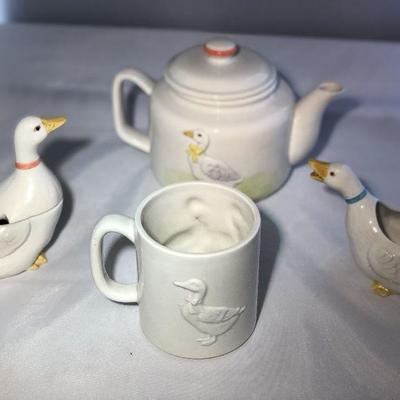 Otagiri Japan Teapot, Mug, with Cream & Sugar 