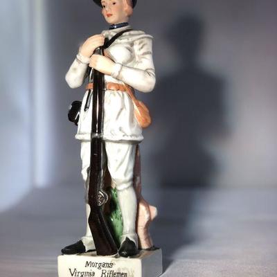 Two Vintage Revloutionary War figurines by Andrea