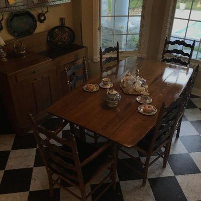 Drop Leaf Pine Farmhouse Table