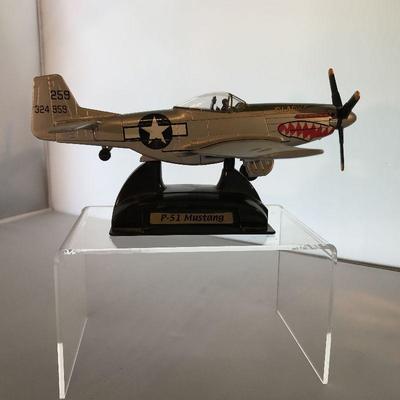 Metal P-51  Mustang