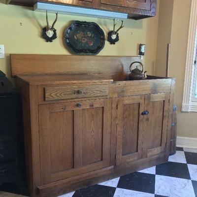 A Farmhouse Dry Sink