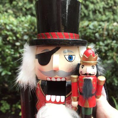 one eye nutcracker
