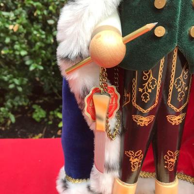 â€œKing of Nutcrackerâ€