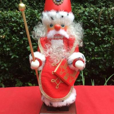 Bishop or Father Christmas Nutcracker