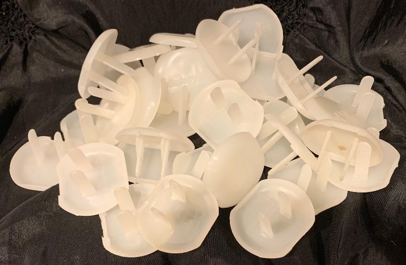 Electrical Plug Safety Inserts New 33 Electrical Plug Safety Inserts (Keep those babies & animals safe ...