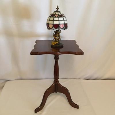Lot 17 - Tiffany Style Lamp & Side Table