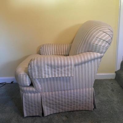 Lot 20 - Highland House Chair