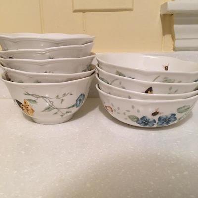 Lot 24 - Lenox Dinner Ware Set
