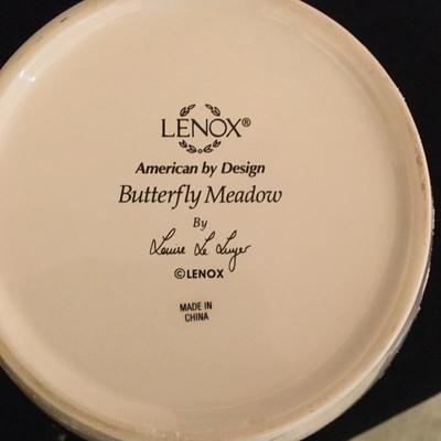 Lot 24 - Lenox Dinner Ware Set