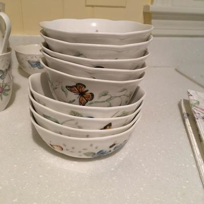 Lot 24 - Lenox Dinner Ware Set