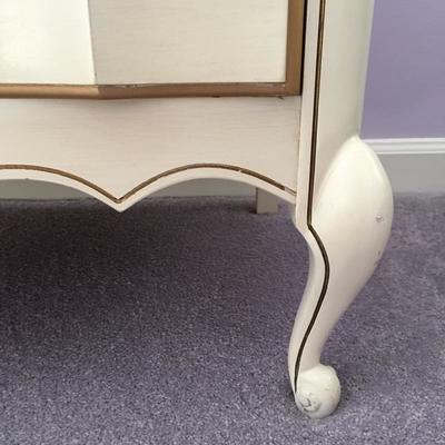 Lot 29 - Chest of Drawers